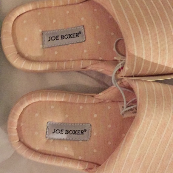 ❄️🔷JOE BOXER SLIP-ON CUSHION SLIPPERS - Picture 4 of 5